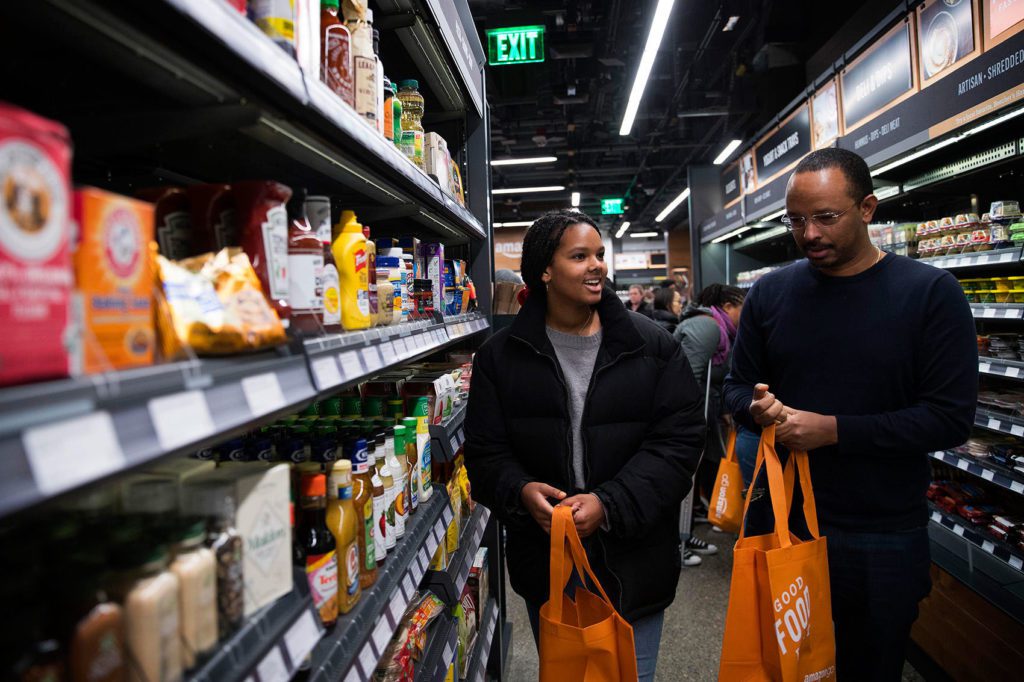 AMAZON EXPANDE TIENDAS SIN CAJEROS
