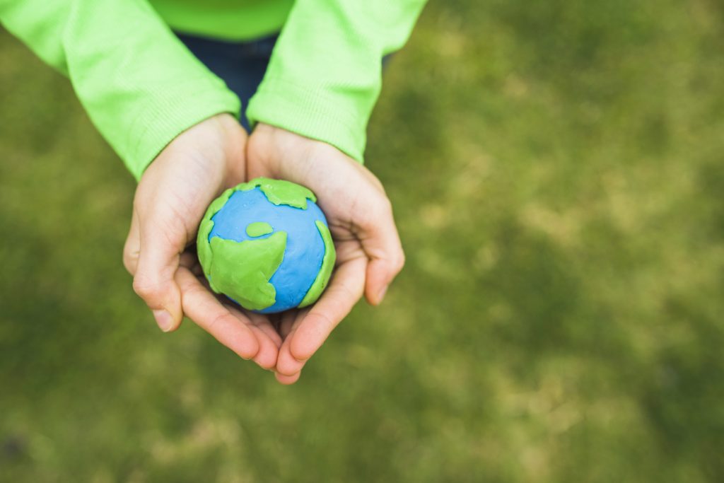 Seguros Confianza ejecuta plan para mitigar el cambio climático