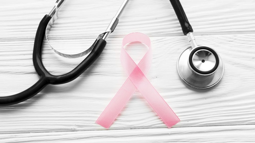 Se inaugura centro para tratar cáncer de mama