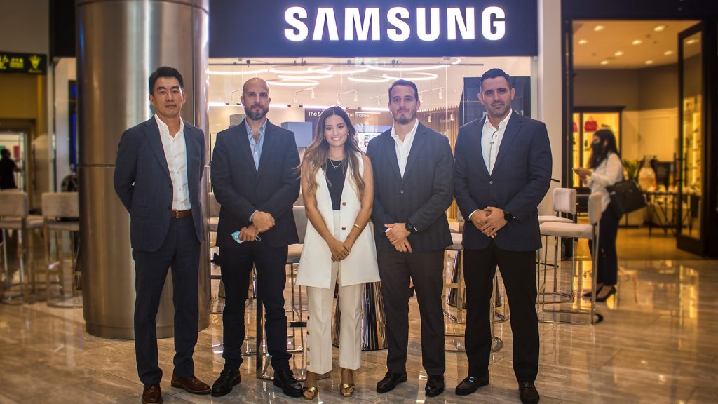 Samsung estrena nueva tienda de lujo en Ecuador