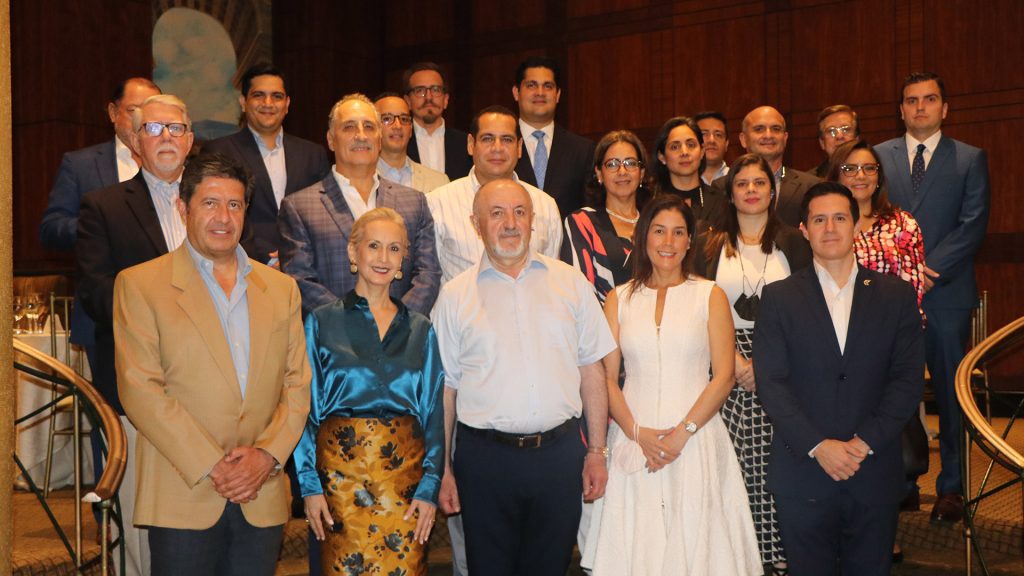 Exportadores ecuatorianos impulsan acuerdos comerciales