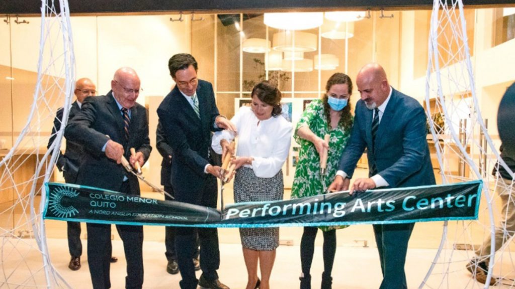 Se inaugura Centro de Artes Escénicas
