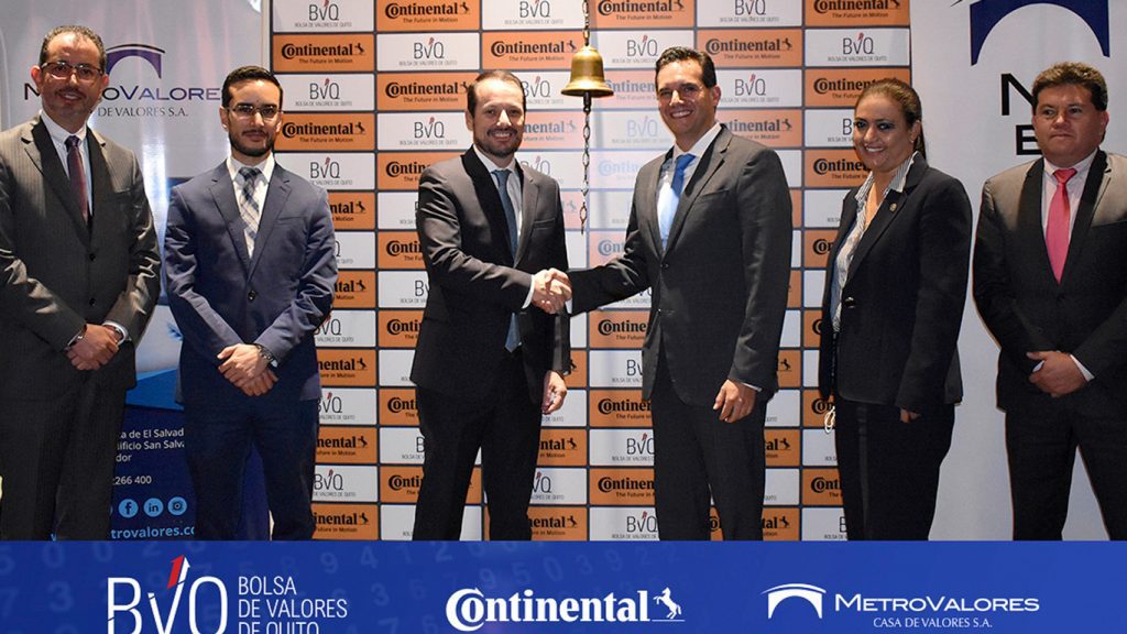 Campanazo de la Bolsa de Valores de Quito