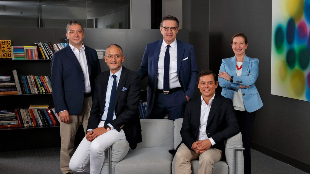 LLYC cumple su plan estratégico