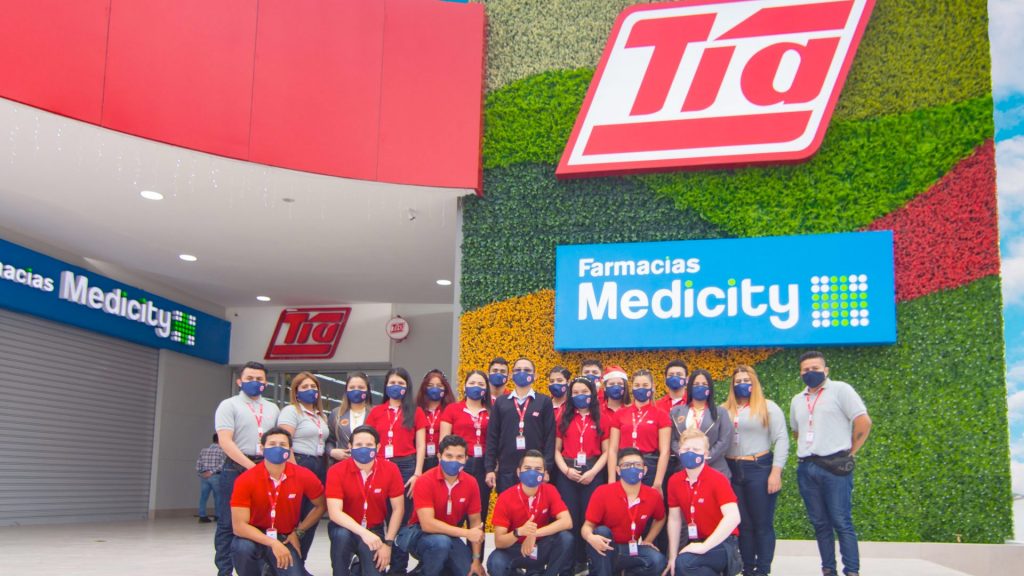 Tía inaugura nuevo local en Guayaquil