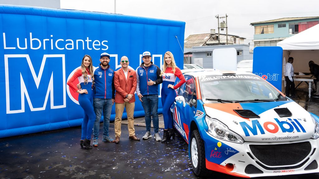 Mobil™ impulsa la participación del piloto ambateño Martín Navas