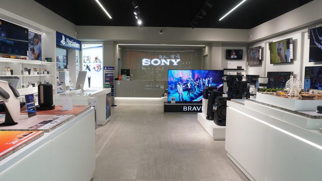 Sony Ecuador renueva tienda para amantes de la tecnología