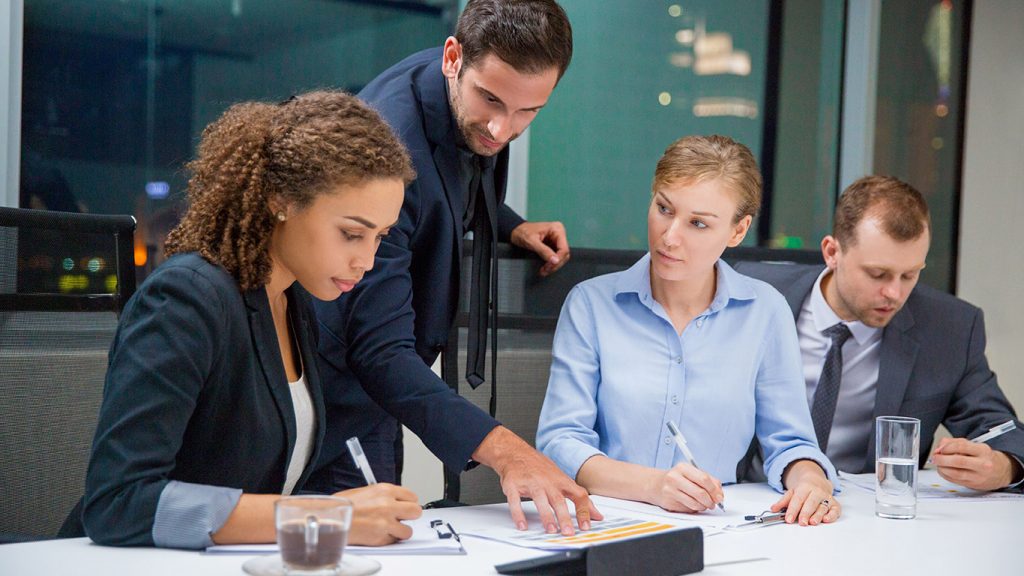 Adecco Hunting, selección de profesionales para cargos altos