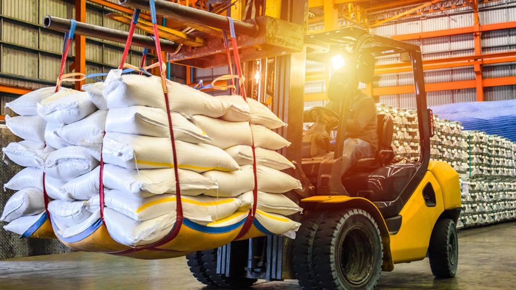 La industria de alimentos y bebidas es la más representativa de la economía ecuatoriana. La misma, según datos de Cámara de Industrias y Producción