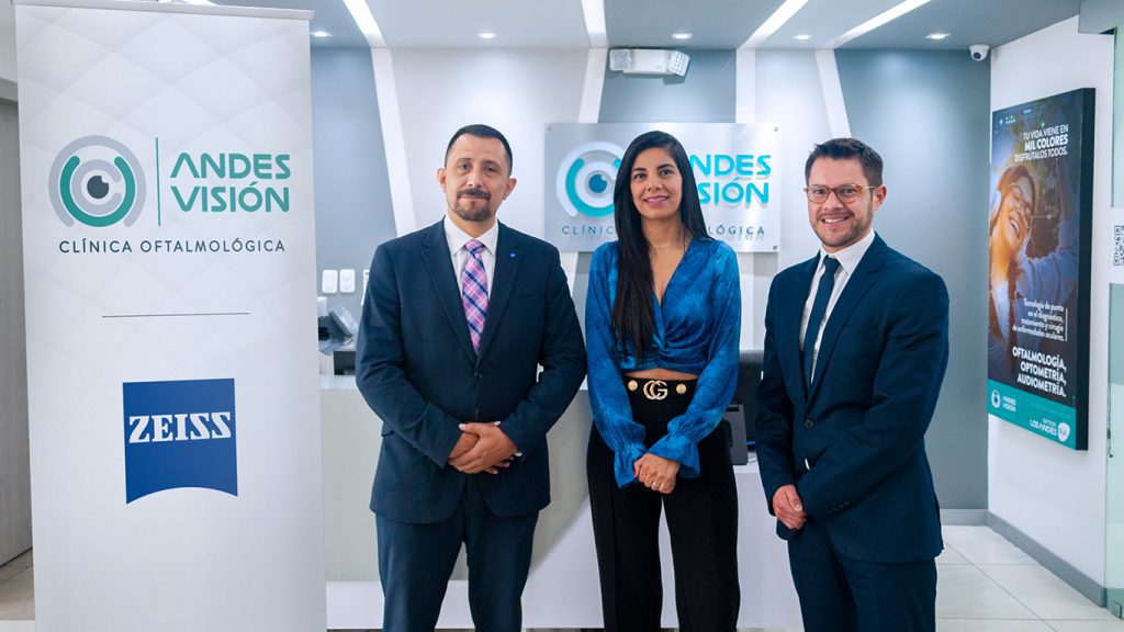 Clínica Andes Visión recibe capacitación por parte de Zeiss