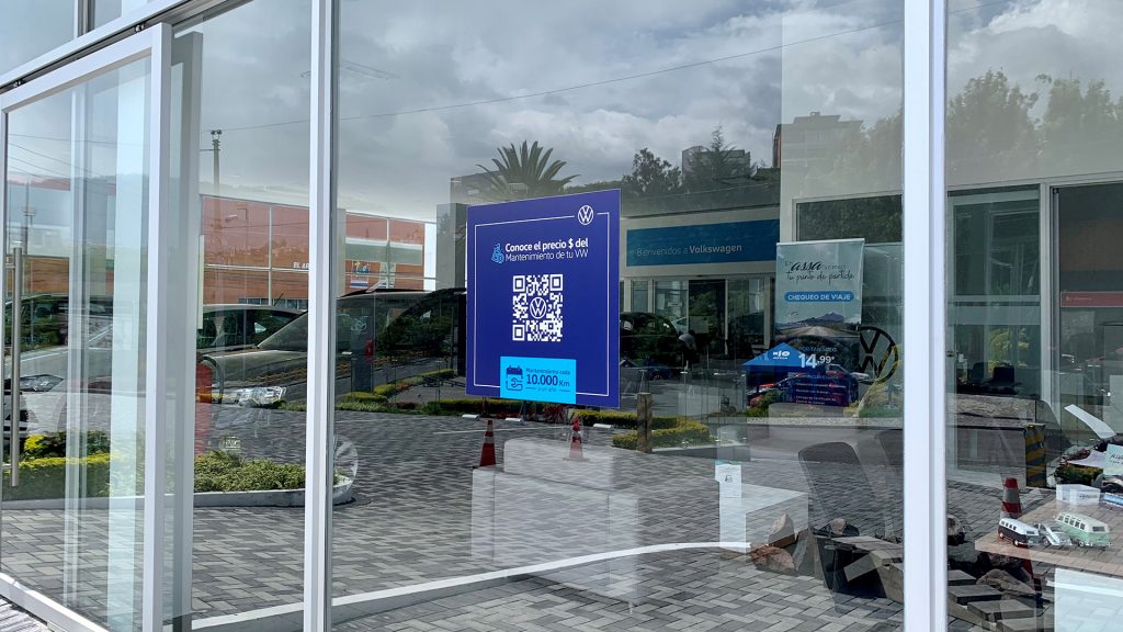 Volkswagen implementa códigos QR en concesionarios