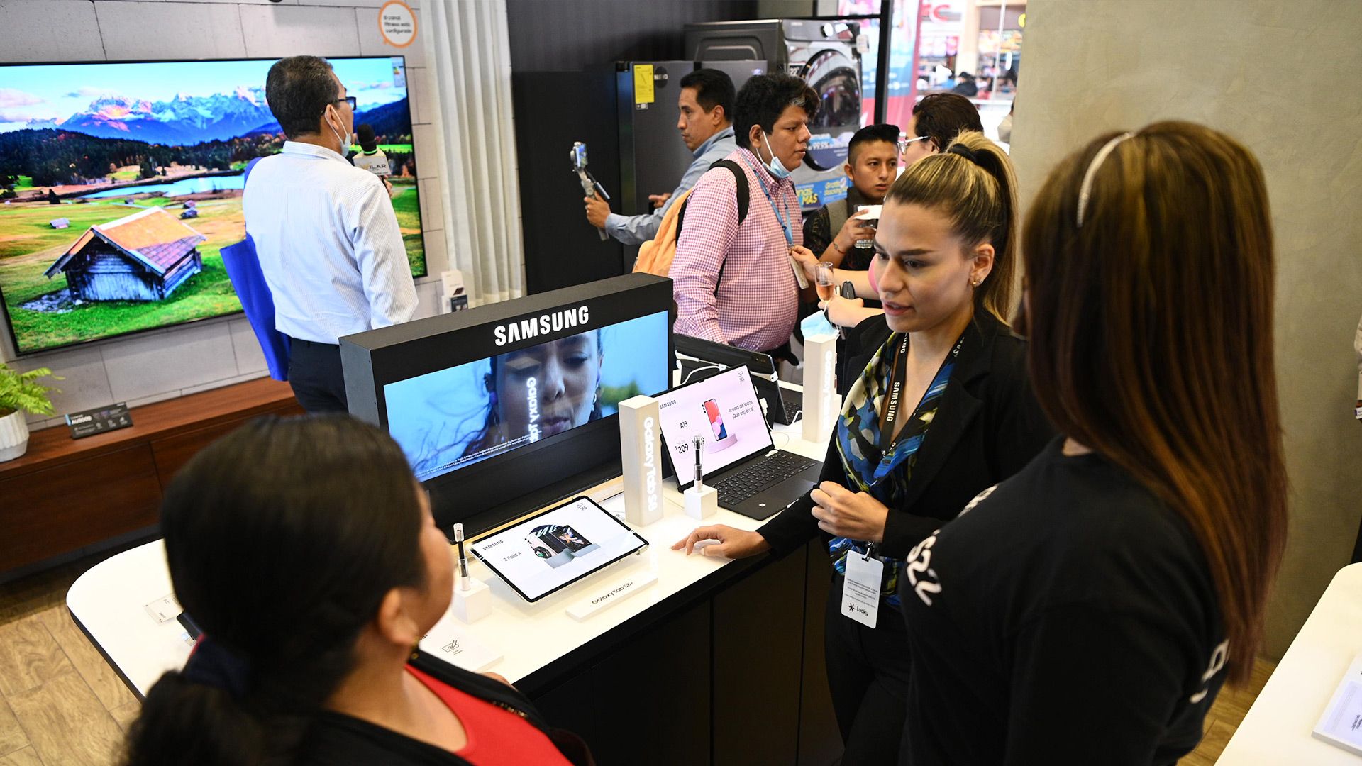 Samsung Brand Shops