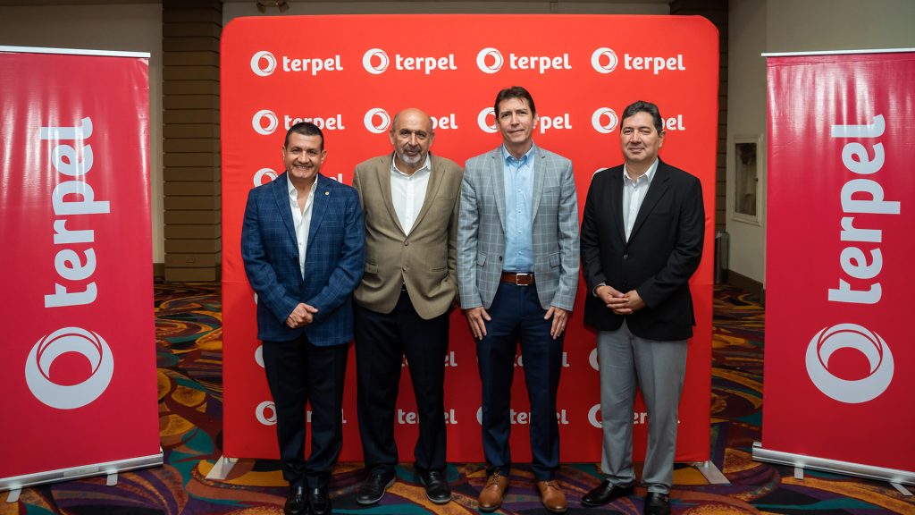 Terpel analizó Perspectivas Económicas en el Ecuador