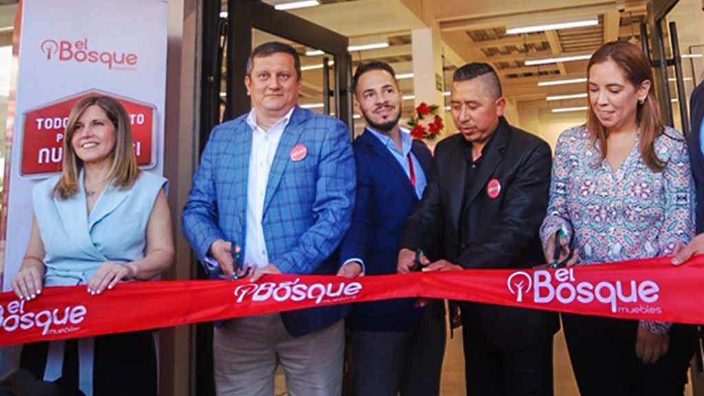 El Bosque Muebles inaugura tienda