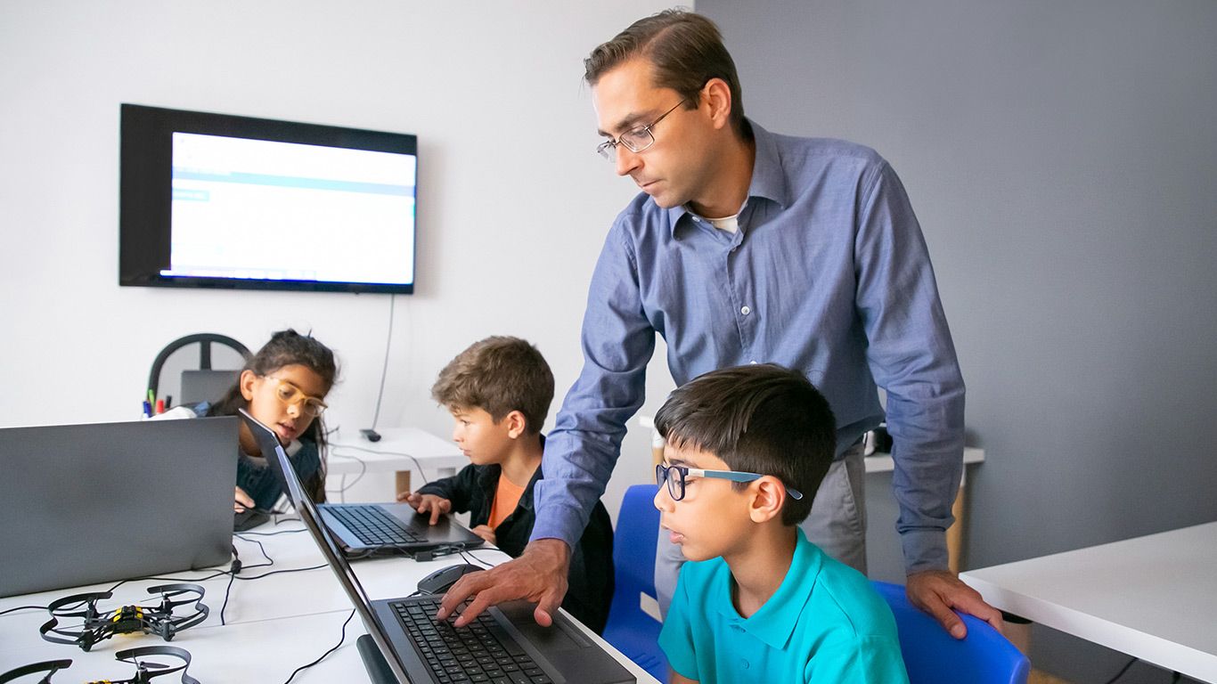 Profesores latinoamericanos podrán fortalecer competencias digitales