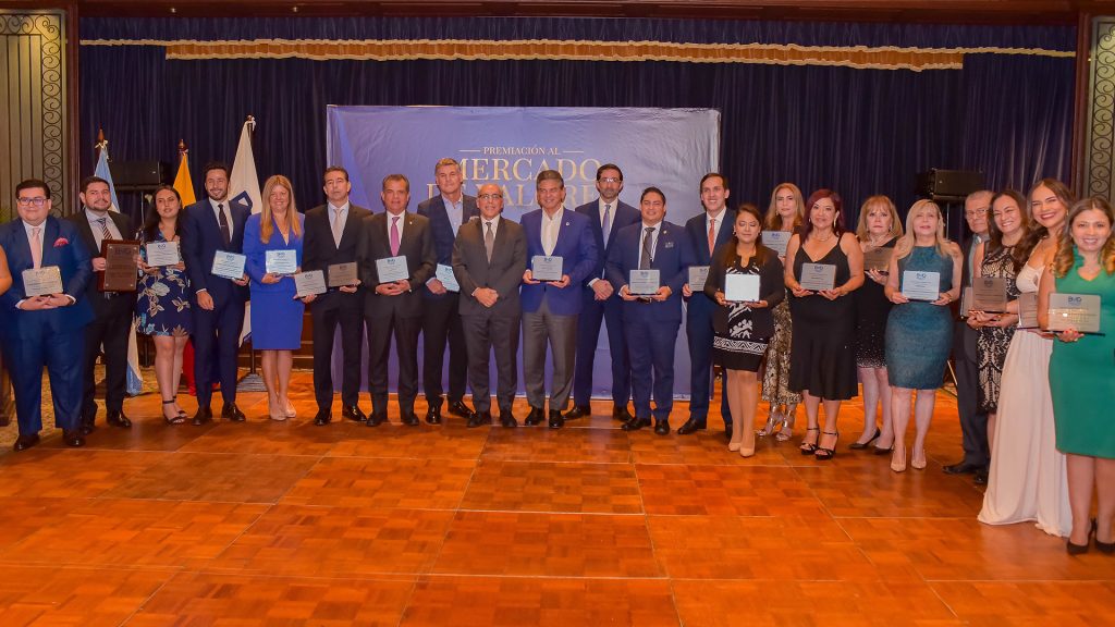 Se realizó premiación al Mercado de Valores 2022