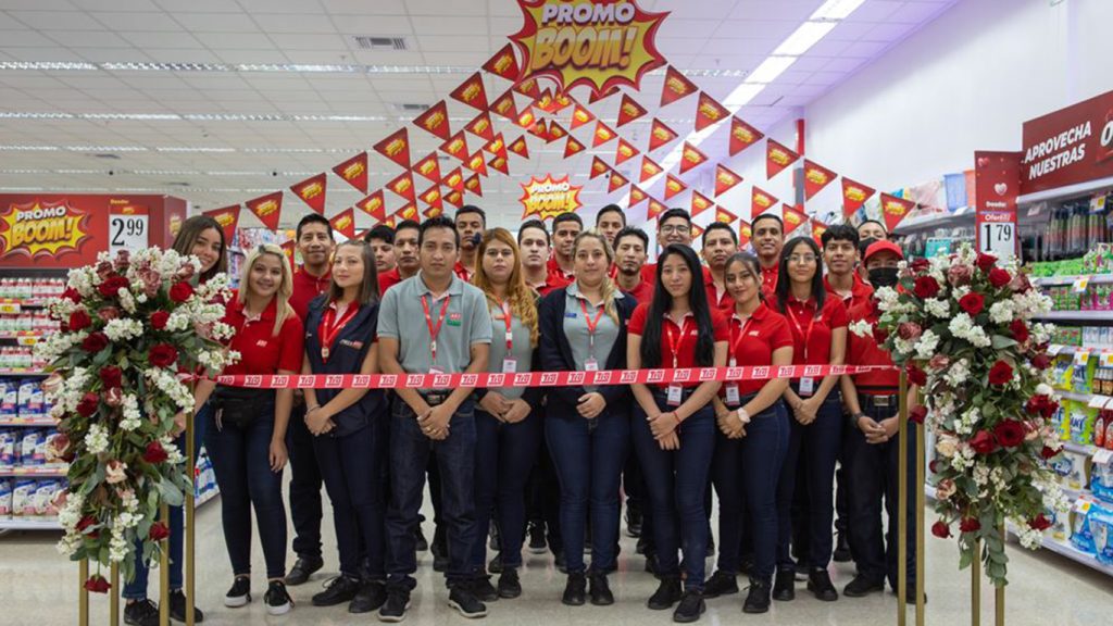 Tía inaugura dos nuevos locales.