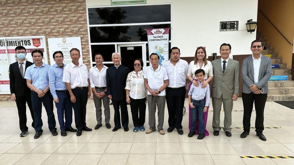 Oriental impulsa el desarrollo cultural: Si Miao Wei Hua