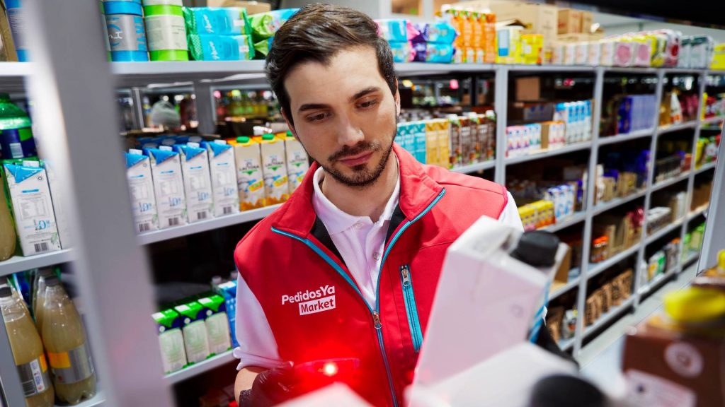 Supermercados digitales redefinen la experiencia tradicional de compra
