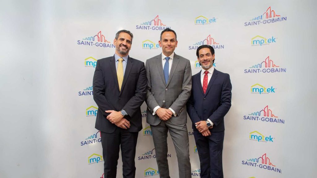 Imptek-Chova del Ecuador y Grupo Saint-Gobain