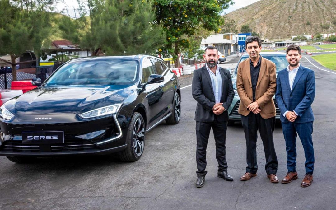 SERES llega a Ecuador con vehículos eléctricos premium