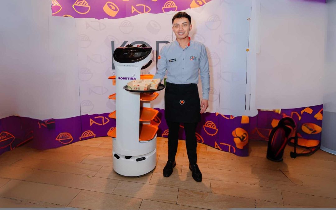 Kobetina, el robot autónomo que atiende a los comensales