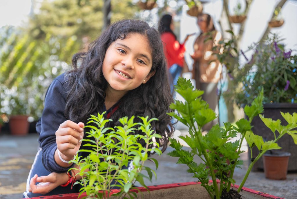 Huellas de Cambio impulsa la conciencia ambiental en las nuevas generaciones