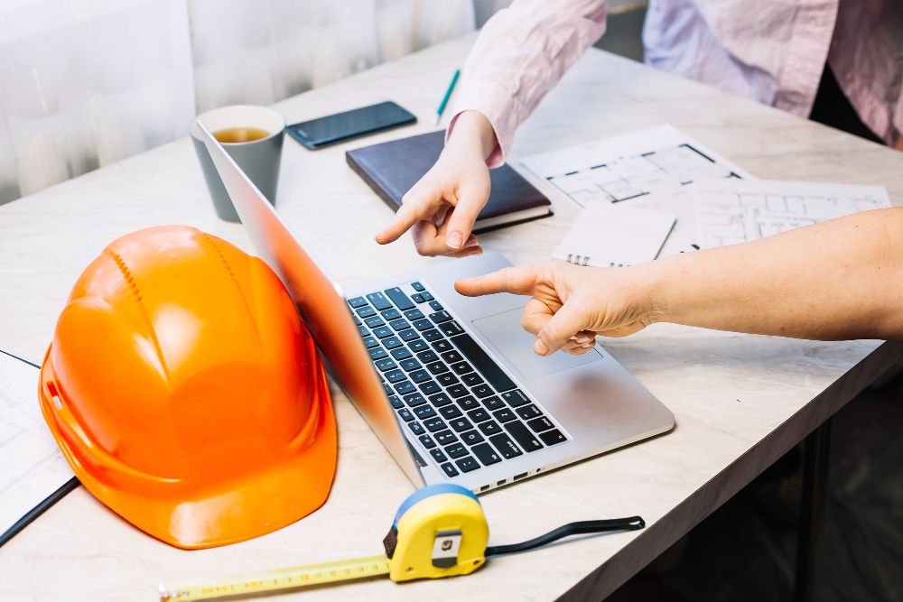 Software de gestión de proyectos de construcción: mejora la planificación y reduce costos
