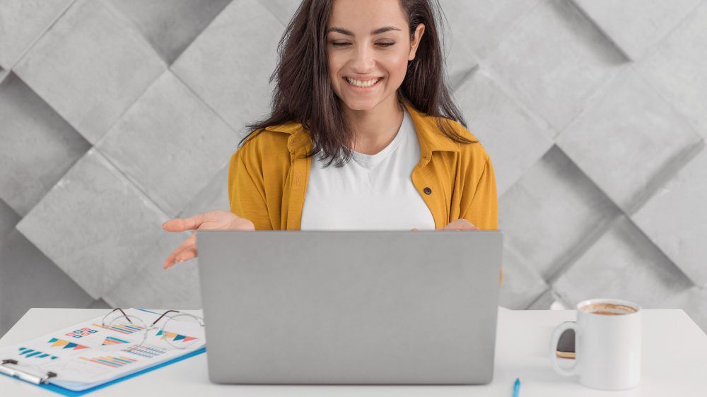 Multitrabajos lanza Smart Process, un desarrollo de IA para eficientizar en un 40% el reclutamiento.