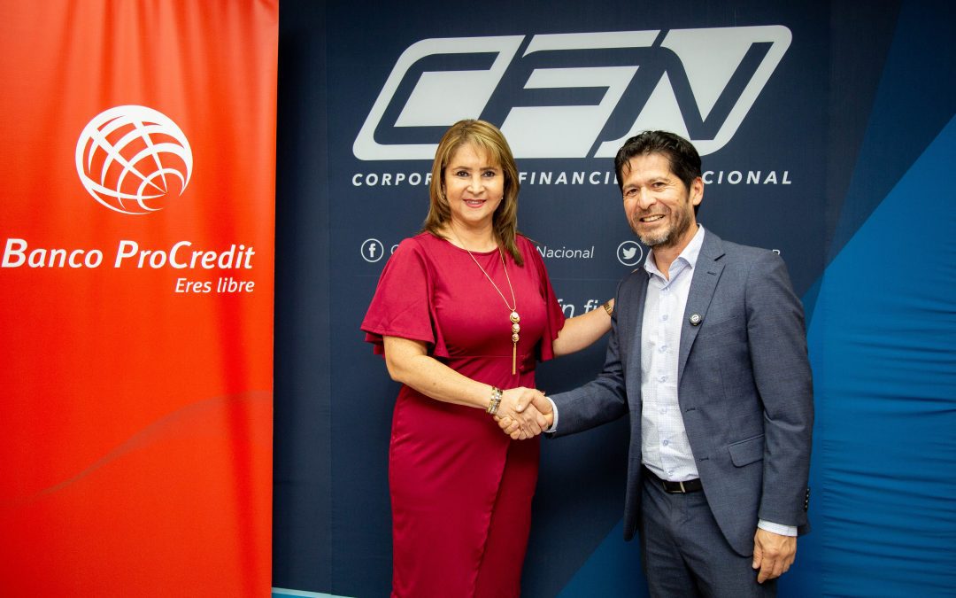Banco ProCredit impulsará la movilidad eléctrica en Ecuador con USD 5 millones del BID y la CFN